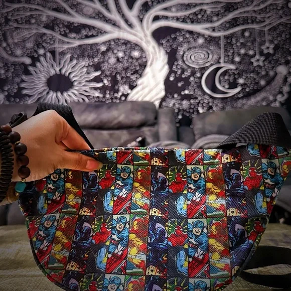 Y2K Marvel Multicolor Graphic Belt Bag ❌60% OFF SALE❌ new with out tags - Picture 7 of 13